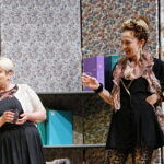 Próba medialna spektaklu "Umrzeć ze śmiechu" grupy teatralnej TeTaTeT w Sali Kongresowej Kieleckiego Centrum Biznesu / Marzena Mąkosa / Radio Kielce