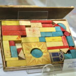 Wernisaż wystawy "Kolorowy Świat Klocków" w Muzeum Zabawek i Zabawy / Marzena Mąkosa / Radio Kielce