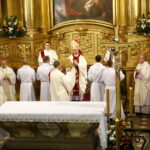 Święcenia kapłańskie w Bazylice Katedralnej / Marzena Mąkosa / Radio Kielce