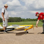 Oficjalne otwarcie lotniska dla modeli samolotów / Marzena Mąkosa / Radio Kielce