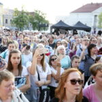 Uwielbienie na kieleckim Rynku / Marzena Mąkosa / Radio Kielce