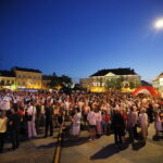 Uwielbienie na kieleckim Rynku / Marzena Mąkosa / Radio Kielce