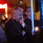 Uwielbienie na kieleckim Rynku. Biskup Jan Piotrowski / Marzena Mąkosa / Radio Kielce