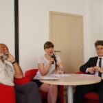 Debata dotycząca patriotyzmu w OMPiO. Na zdjęciu: prof. dr hab. Adam Massalski, Magdalena Fogiel - Litwinek - prezes świętokrzyskiego Stowarzyszenia Kukiz'15 i Krzysztof Słoń - senator RP / Marzena Mąkosa / Radio Kielce