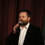 Wręczenie Sławomirowi Mazurowi statuetki "Filmowego Ziemowita" w kategorii Twórca Filmowy. Na zdjęciu: Sławomir Mazur - reżyser / Marzena Mąkosa / Radio Kielce