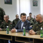 Minister obrony narodowej Mariusz Błaszczak w jednostce CPdMZ / Marzena Mąkosa / Radio Kielce