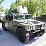 Minister obrony narodowej Mariusz Błaszczak w jednostce CPdMZ / Marzena Mąkosa / Radio Kielce