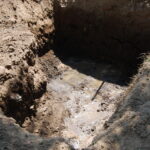 Prace archeologiczne związane z poszukiwaniem ofiar komunistycznego terroru na cmentarzu Piaski w Kielcach / Leszek Bukowski / Kielecka delegatura IPN