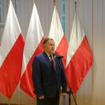 Kielce. Przekazanie pieniędzy na świętokrzyskie drogi. Na zdjęciu: poseł Marek Kwitek / Michał Kita / Radio Kielce