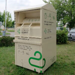 Kontener na czyste tekstylia / Michał Kita / Radio Kielce