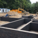 Wmurowanie kamienia węgielnego pod budowę Powiatowego Zespołu Szkół / Michał Kita / Radio Kielce