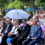 Rodzice „Rudego” patronami szkoły w Baryczy. Uroczystości nadania imienia placówce i poświęcenia sztandaru szkoły / Michał Kita / Radio Kielce