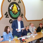 Mieszkańcy Wołowa nie chcą w swojej miejscowości kopalni piasku. W spotkaniu uczestniczyła poseł PO Marzena Okła-Drewnowicz (pierwsza z lewej) / Michał Kita / Radio Kielce