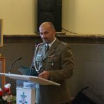 Kielce .Podpułkownik Wiesław Loch pożegnał się z mundurem. Na zdjęciu: Wiesław Loch (przemawia) / Michał Kita / Radio Kielce