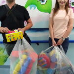 Poseł PiS Anna Krupka i burmistrz Jędrzejowa Marcin Piszczek odwiedzili małych pacjentów szpitala w Jędrzejowie / Ewa Pociejowska-Gawęda / Radio Kielce