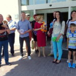 Poseł PiS Anna Krupka i burmistrz Jędrzejowa Marcin Piszczek odwiedzili małych pacjentów szpitala w Jędrzejowie / Ewa Pociejowska-Gawęda / Radio Kielce