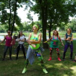 Jędrzejów. Treningu Zumby podczas Dni Jędrzejowa / Ewa Pociejowska - Gawęda / Radio Kielce