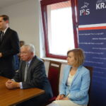 Spotkanie z posłem Jarosławem Krajewskim. Od lewej: Jarosław Krajewski, Krzysztof Lipiec, Anna Krupka / Ewa Pociejowska-Gawęda / Radio Kielce