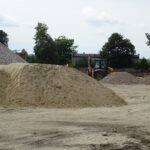 Modernizacja starych boisk z lat 60-tych przy Zespole Szkół Ponadgimnazjalnych nr 2 w Jędrzejowie / Ewa Pociejowska-Gawęda / Radio Kielce