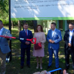 Konferencja dotycząca modernizacji oczyszczalni ścieków. Na zdjęciu (od lewej): Piotr Nowak - prezes Zarządu PWIK Starachowice, Ryszard Gliwiński - prezes Wojewódzkiego Funduszu Ochrony Środowiska i Gospodarki Wodnej w Kielcach, Agata Wojtyszek - wojewoda świętokrzyski, Marek Materek - prezydent Starachowic, Piotr Słoń - kierownik kontraktu, firma Control Process EPC Environmental Protection 4 Spółka z o.o., Tomasz Andrzejewski - wiceprzewodniczący Rady Miejskiej w Starachowicach / Tomasz Piwko / Radio Kielce