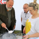 Śniadanie w ogrodzie. Przygotowuje Grzegorz Russak / Kamil Król / Radio Kielce