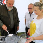 Śniadanie w ogrodzie. Przygotowuje Grzegorz Russak / Kamil Król / Radio Kielce