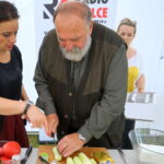 Śniadanie w ogrodzie. Przygotowuje Grzegorz Russak / Kamil Król / Radio Kielce