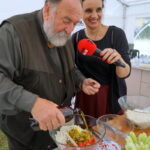 Śniadanie w ogrodzie, które przygotował Grzegorz Russak / Kamil Król / Radio Kielce