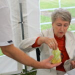 Śniadanie w ogrodzie, które przygotował Grzegorz Russak / Kamil Król / Radio Kielce