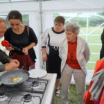 Śniadanie w ogrodzie, które przygotował Grzegorz Russak / Kamil Król / Radio Kielce