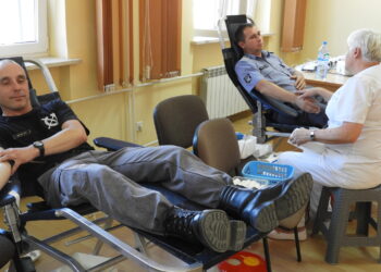 Funkcjonariusze z Aresztu Śledczego w Kielcach oddali krew / Monika Miller / Radio Kielce