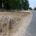 Program Radia Kielce i TVP3 Kielce "Interwencja". Drogowa fuszerka w miejscowości Szewce w gminie Samborzec / Piotr Michalski / Radio Kielce