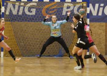 07.04.2018 Kielce. Mecz PGNiG Superligi piłkarek ręcznych Korona Handball Kielce - KPR Gminy Kobierzyce. Aleksandra Orowicz / Jarosław Kubalski / Radio Kielce