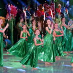 01.06.2018 Kielce. Kielecki Teatr Tańca. Spektakl "Alicja w Krainie Czarów" w amfiteatrze na Kadzielni / Jarosław Kubalski / Radio Kielce