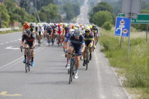 02.06.2018 13.Międzynarodowy Wyścig Kolarski Szlakiem Walk Majora Hubala. Etap Skarżysko - Kamienna do Kazimierzy Wielkiej / Jarosław Kubalski / Radio Kielce