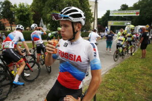 02.06.2018 13.Międzynarodowy Wyścig Kolarski Szlakiem Walk Majora Hubala. Etap Skarżysko - Kamienna do Kazimierzy Wielkiej / Jarosław Kubalski / Radio Kielce