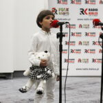 02.05.2018 Radio Kielce. Agata Steczkowska wystąpiła w Studiu Gram z chórem dziecięcym / Jarosław Kubalski / Radio Kielce