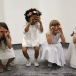 02.05.2018 Radio Kielce. Agata Steczkowska wystąpiła w Studiu Gram z chórem dziecięcym / Jarosław Kubalski / Radio Kielce