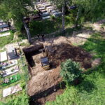 04.06.2018 Kielce. Cmentarz na Piaskach. Łączka. Poszukiwania ofiar terroru komunistycznego / Jarosław Kubalski / Radio Kielce