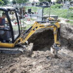 04.06.2018 Kielce. Cmentarz na Piaskach. Łączka. Poszukiwania ofiar terroru komunistycznego / Jarosław Kubalski / Radio Kielce