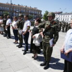 08.06.2018 Kielce. Przysięga elewów na Placu Wolności / Jarosław Kubalski / Radio Kielce