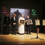 11.06.2018 Kielce. Medale Per Artem ad Deum. Gala w Kieleckim Centrum Biznesu. Prof. Jan Andrzej Kłoczowski – dominikanin, teolog, profesor filozofii i Aleksander Sokurow, rosyjski reżyser i scenarzysta / Jarosław Kubalski / Radio Kielce