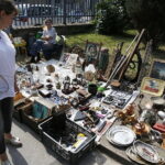 16.06.2018 Kielce. Giełda staroci i antyków pod WDK / Jarosław Kubalski / Radio Kielce