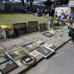 16.06.2018 Kielce. Giełda staroci i antyków pod WDK / Jarosław Kubalski / Radio Kielce