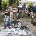 16.06.2018 Kielce. Giełda staroci i antyków pod WDK / Jarosław Kubalski / Radio Kielce