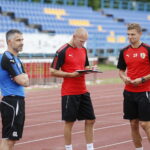 17.06.2018 Kielce. Próby wydolnościowe piłkarzy Korony Kielce na stadionie lekkoatletycznym / Jarosław Kubalski / Radio Kielce