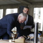 21.06.2018 Kielce. UJK. Wmurowanie kamienia węgielnego pod gmach Centrum Komunikacji Medialnej i Informacji Naukowej. Wicepremier Jarosław Gowin / Jarosław Kubalski / Radio Kielce