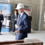 21.06.2018 Kielce. UJK. Wmurowanie kamienia węgielnego pod gmach Centrum Komunikacji Medialnej i Informacji Naukowej. Wicepremier Jarosław Gowin / Jarosław Kubalski / Radio Kielce