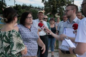 Interwencja. Problem z wodą w gminach Chęciny i Piekoszów / Krzysztof Bujnowicz / Radio Kielce