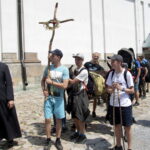 Audycja Raport Dnia z klasztoru na Świętym Krzyżu / Krzysztof Bujnowicz / Radio Kielce